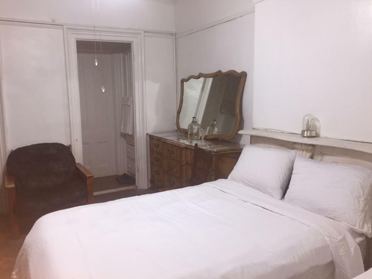 Illumination Bed & Breakfast New York City Exterior photo